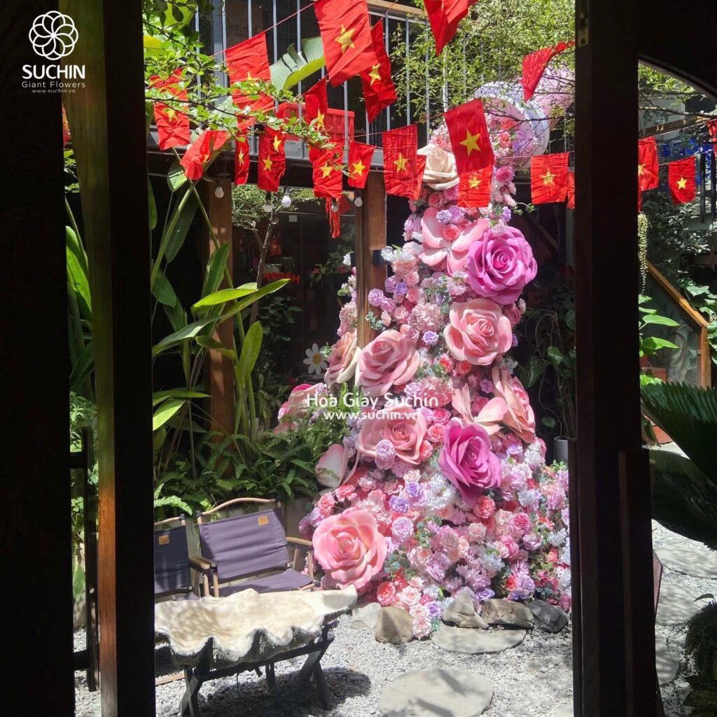 Hoa Khổng Lồ Quán Cafe