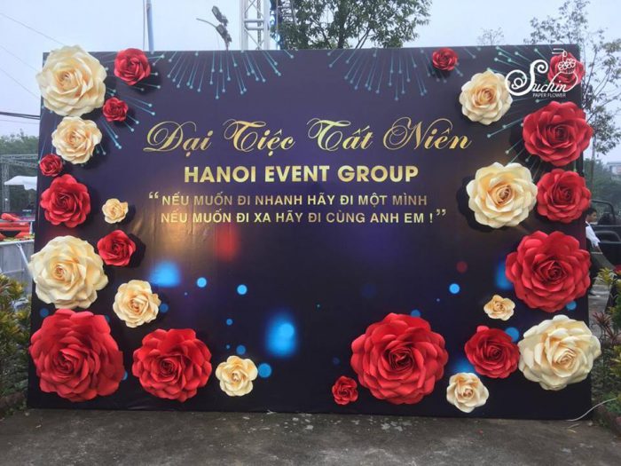 Backdrop họp lớp đẹp tại Hà Nội : Hoa Giấy Suchin – Hoa Giấy Sự Kiện Hà Nội