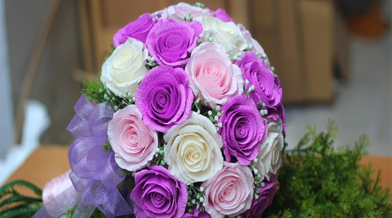 Dạy làm hoa cưới cầm tay đơn giản