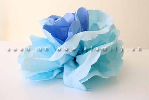 làm hoa giấy treo tường5 làm hoa giấy treo tường5