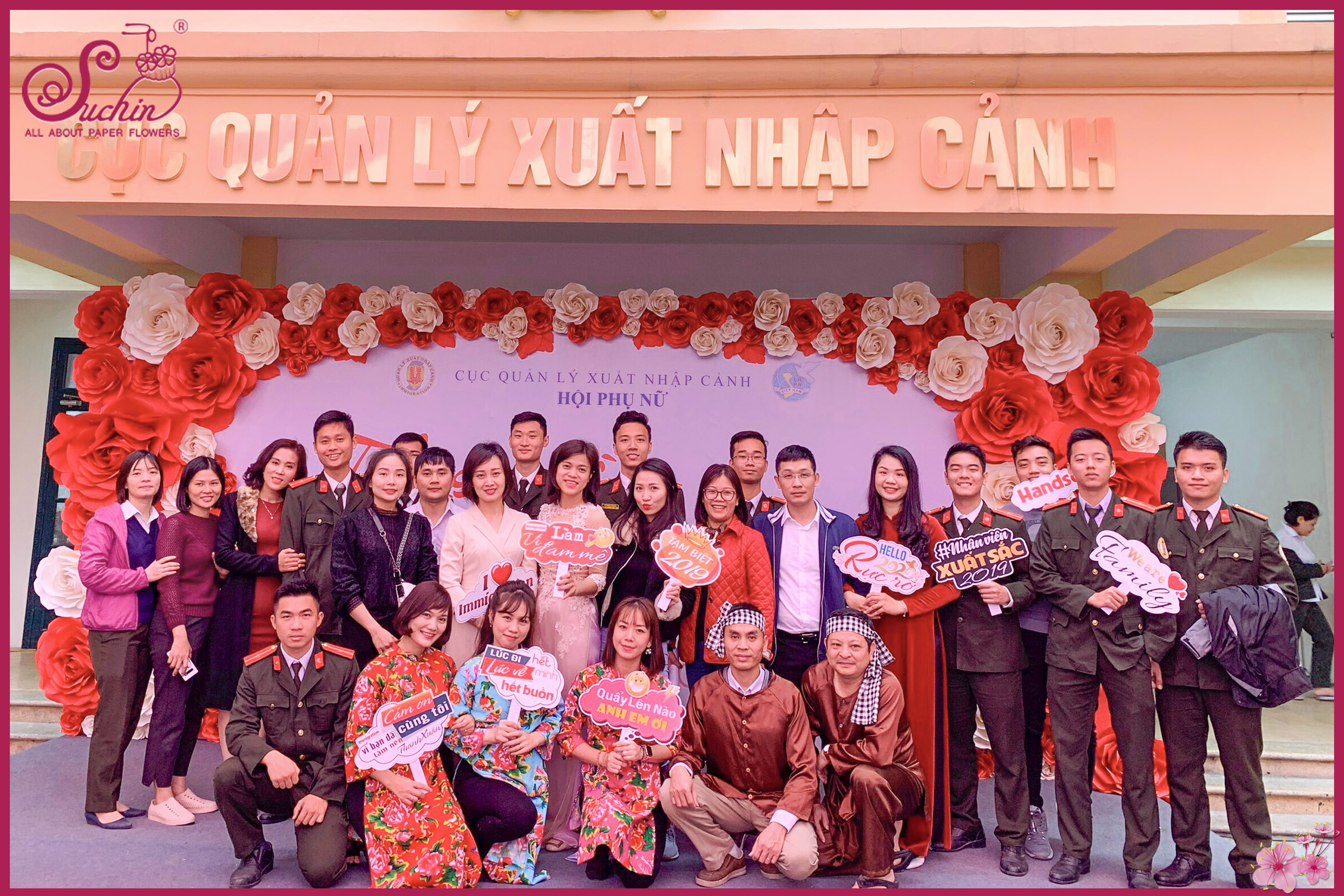 Backdrop Cục xuất nhập cảnh
