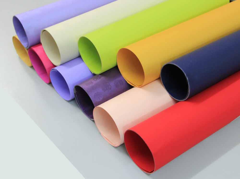 Làm hoa giấy handmade chọn giấy mỹ thuật loại nào?