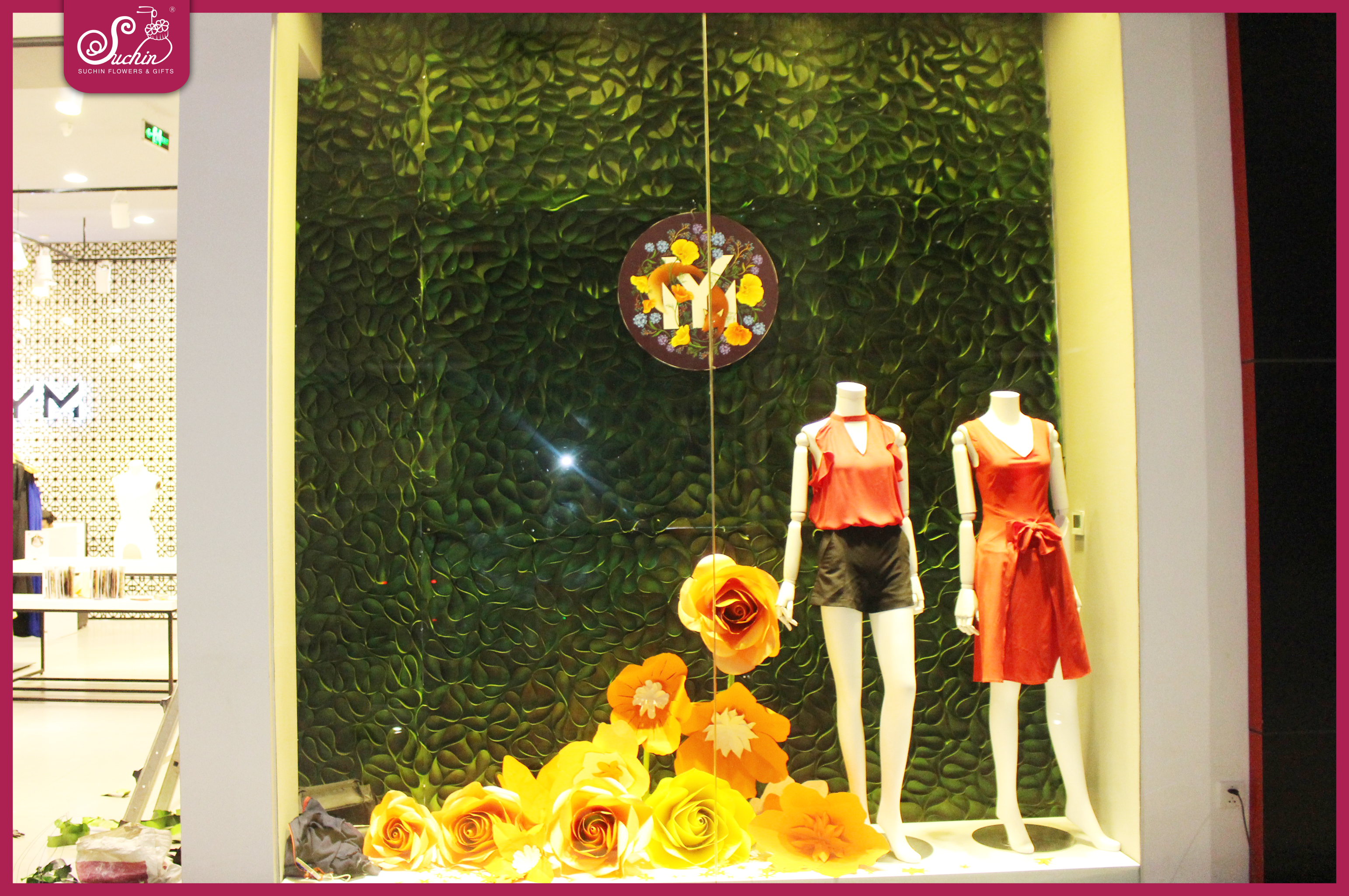 Tổng hợp các Window Display ấn tượng của Suchin kết hợp cùng các brand nổi tiếng