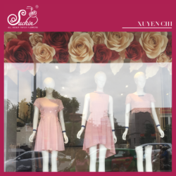 trang trí window display các thương hiệu thời trang