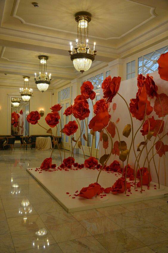 50+ mẫu backdrop cuối năm ấn tượng, độc lạ