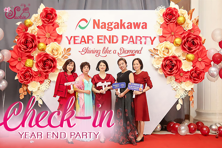 Bộ sưu tập mẫu backdrop Tết 2023 bằng hoa giấy của Suchin