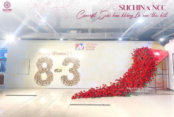 suối hoa khổng lồ
